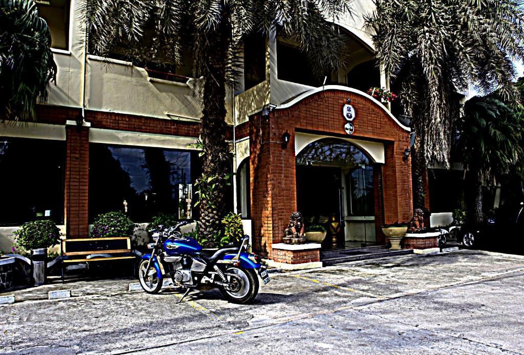 Thai Orange House Praia de Jomtien Exterior foto