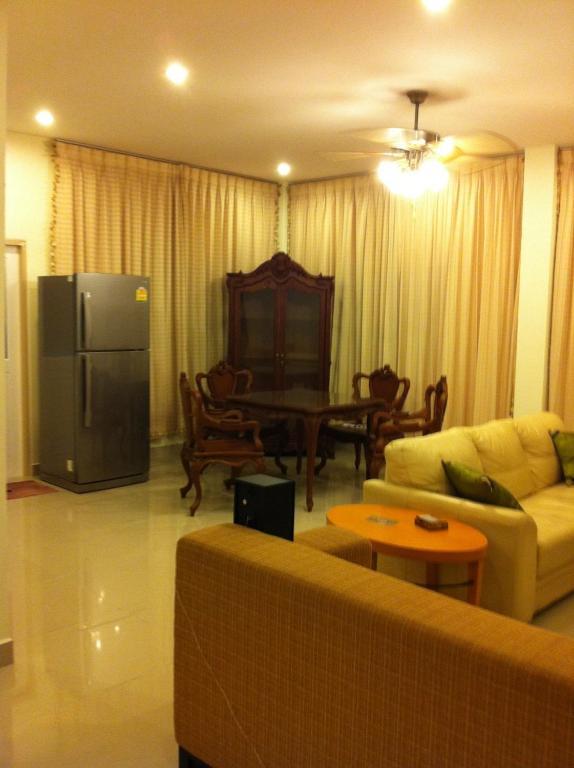 Thai Orange House Praia de Jomtien Quarto foto